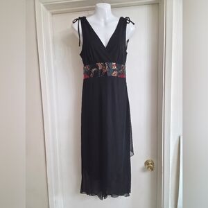 Ruby Rox black and red Paisley tie-waist sleeveless V-neck midi cocktail dress